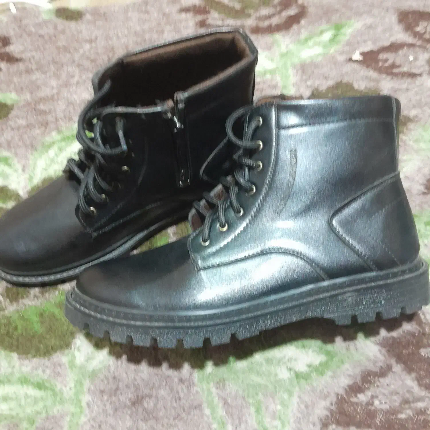 کفش بوت|کیف، کفش، کمربند|اهواز, منازل کارون|دیوار