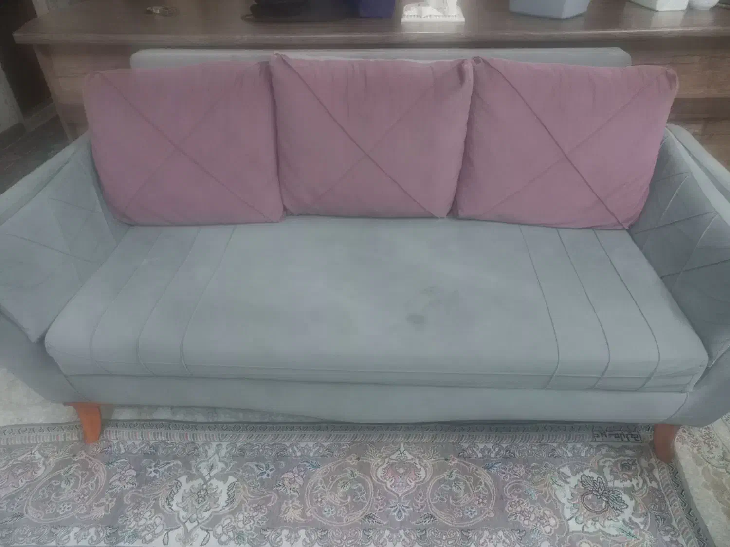 مبلمان۷نفره|مبلمان خانگی و میز عسلی|شاهین‌شهر, مسکن مهر|دیوار