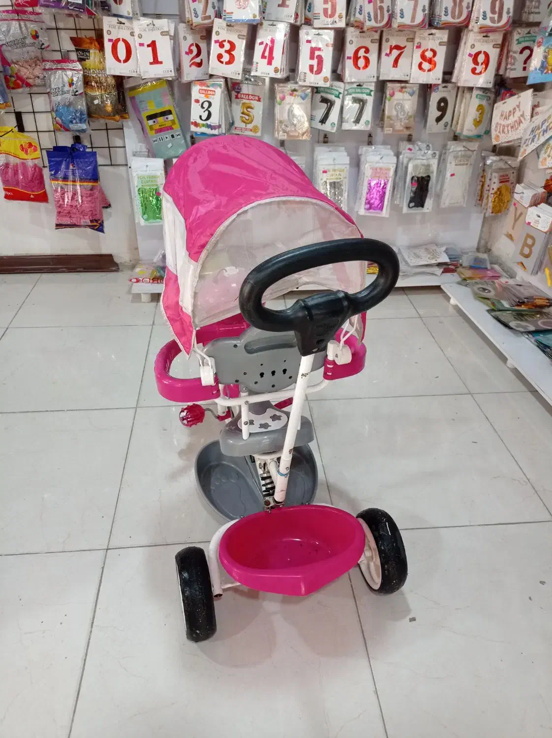 سه چرخه کودک معاوضه با مرغ عشق|دوچرخه، اسکیت، اسکوتر|گرگان, |دیوار