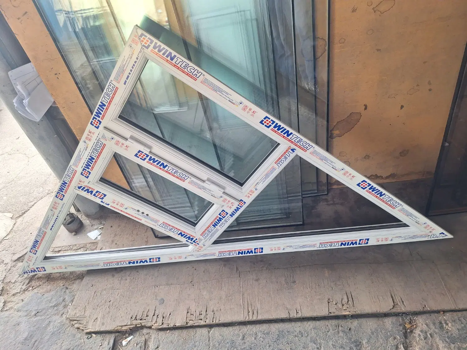 درب وپنجره upvc وتوری آلمینیومی پلیسه ریلی وثابت|خدمات پیشه و مهارت|تهران, بوستان شیان|دیوار