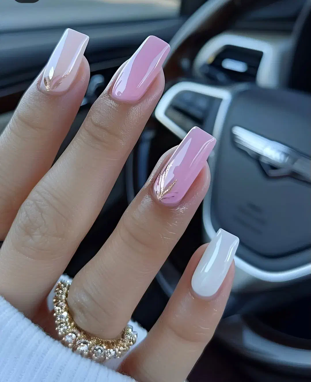 کاشت و ژلیش ناخن|خدمات آرایشگری و زیبایی|فومن, |دیوار