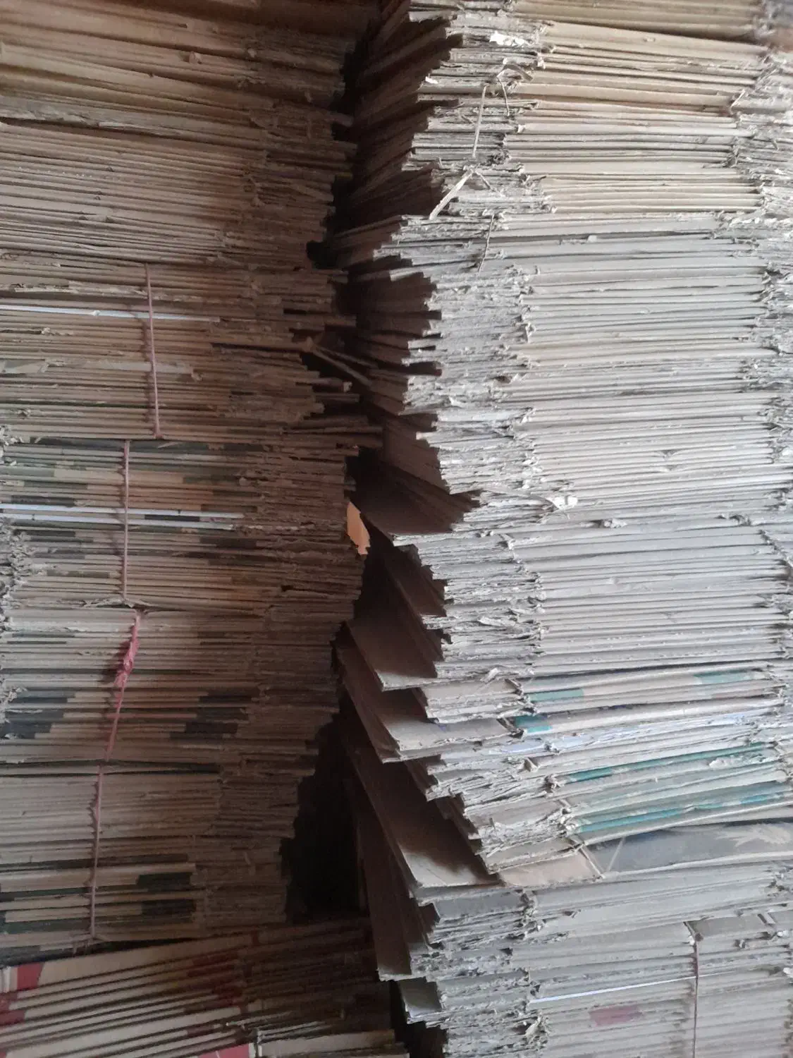 فروش انواع کیسه و کارتن خالی در حد نو|عمدهفروشی|سبزوار, میدان بار|دیوار