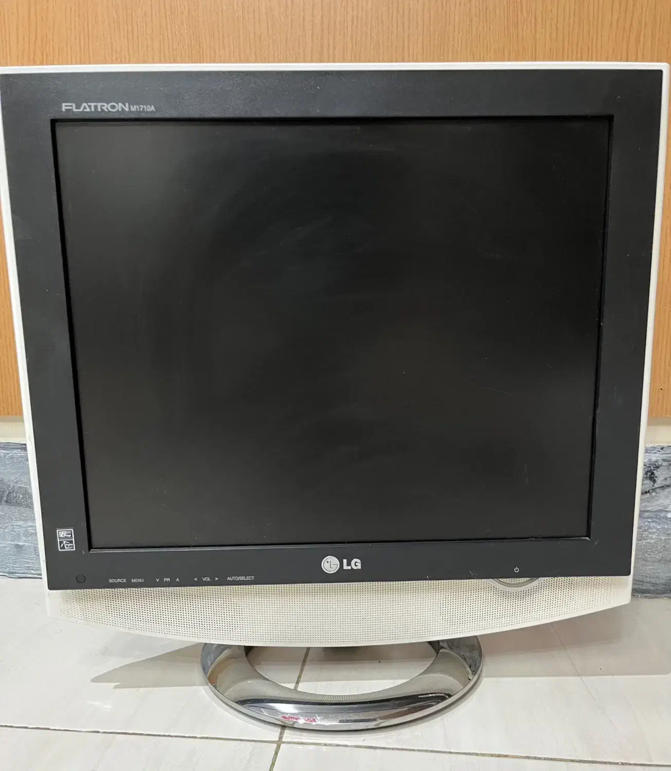 مانیتور LG|قطعات و لوازم جانبی رایانه|کرج, فاز ۳ گوهردشت|دیوار