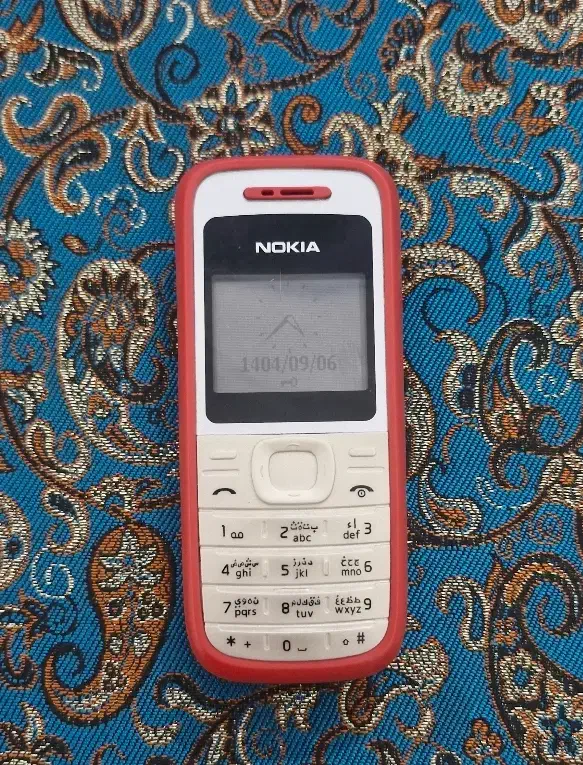 گوشی نوکیا1200 همراه کارتن و شارژر|موبایل|گرگان, |دیوار