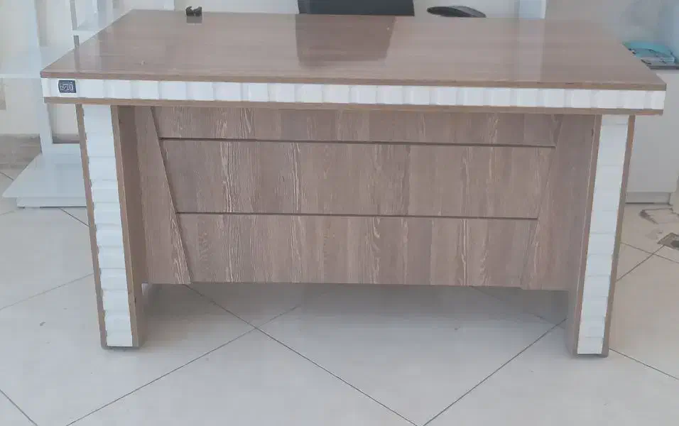 میز اداری|مبلمان اداری|بیرجند, |دیوار