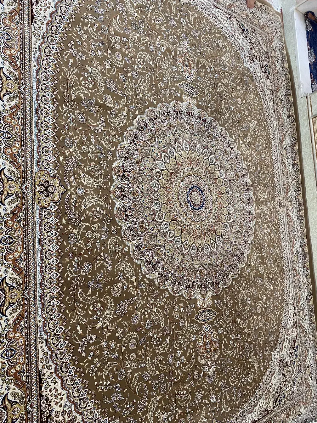 فرش نگین مشهد|فرش|قم, اسمعیل آباد|دیوار