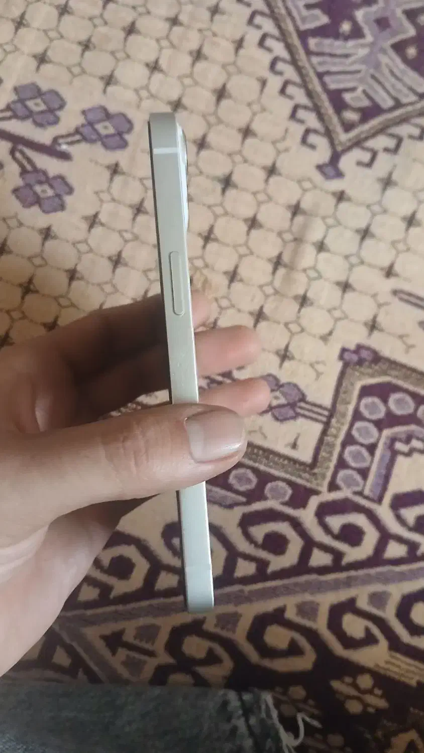 آیفون 13 نرمال ch سفید|موبایل|نجف‌آباد, فردوسی شمالی|دیوار