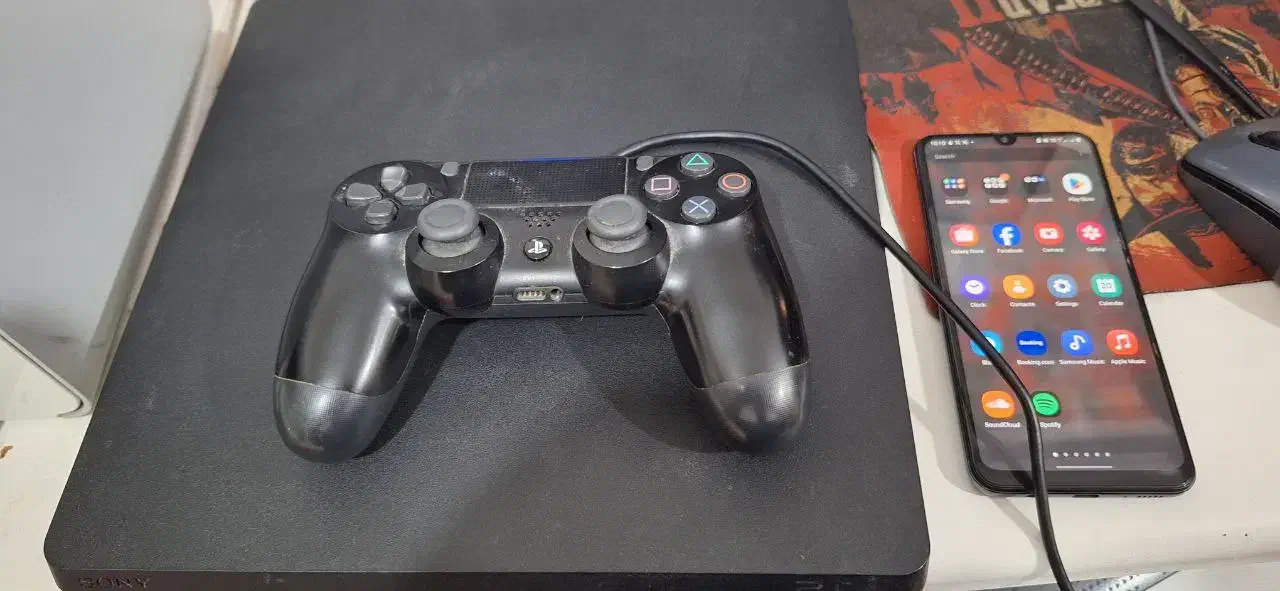 یک دستگاه ps4 تک دسته اروپا + چند بازی|کنسول، بازی ویدئویی و آنلاین|بندر ماهشهر, |دیوار