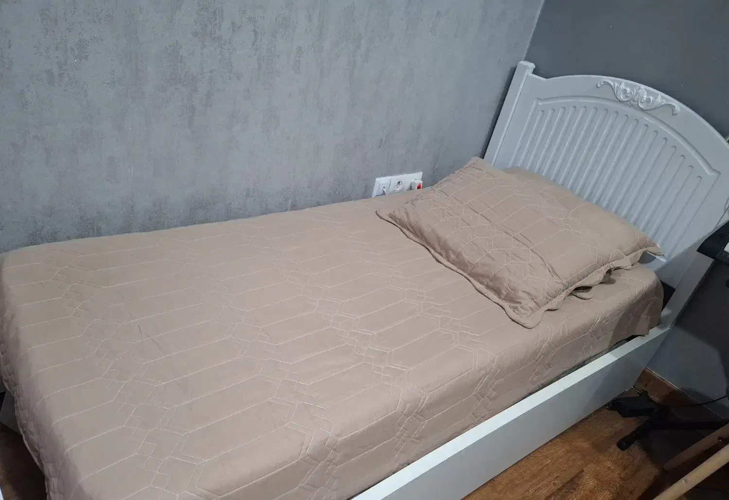 روتختی|سرویس روتختی|رشت, لاکانی|دیوار