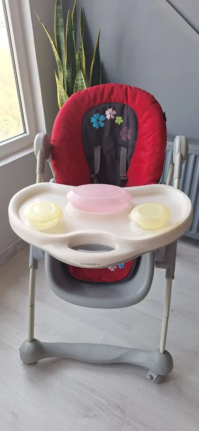 صندلی غذای کودک بسیار تمیز و سالم|تخت و صندلی بچه|قزوین, |دیوار