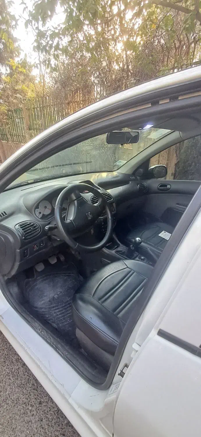 206 اس دی وی 8|خودرو سواری و وانت|تهران, شهرک امید|دیوار