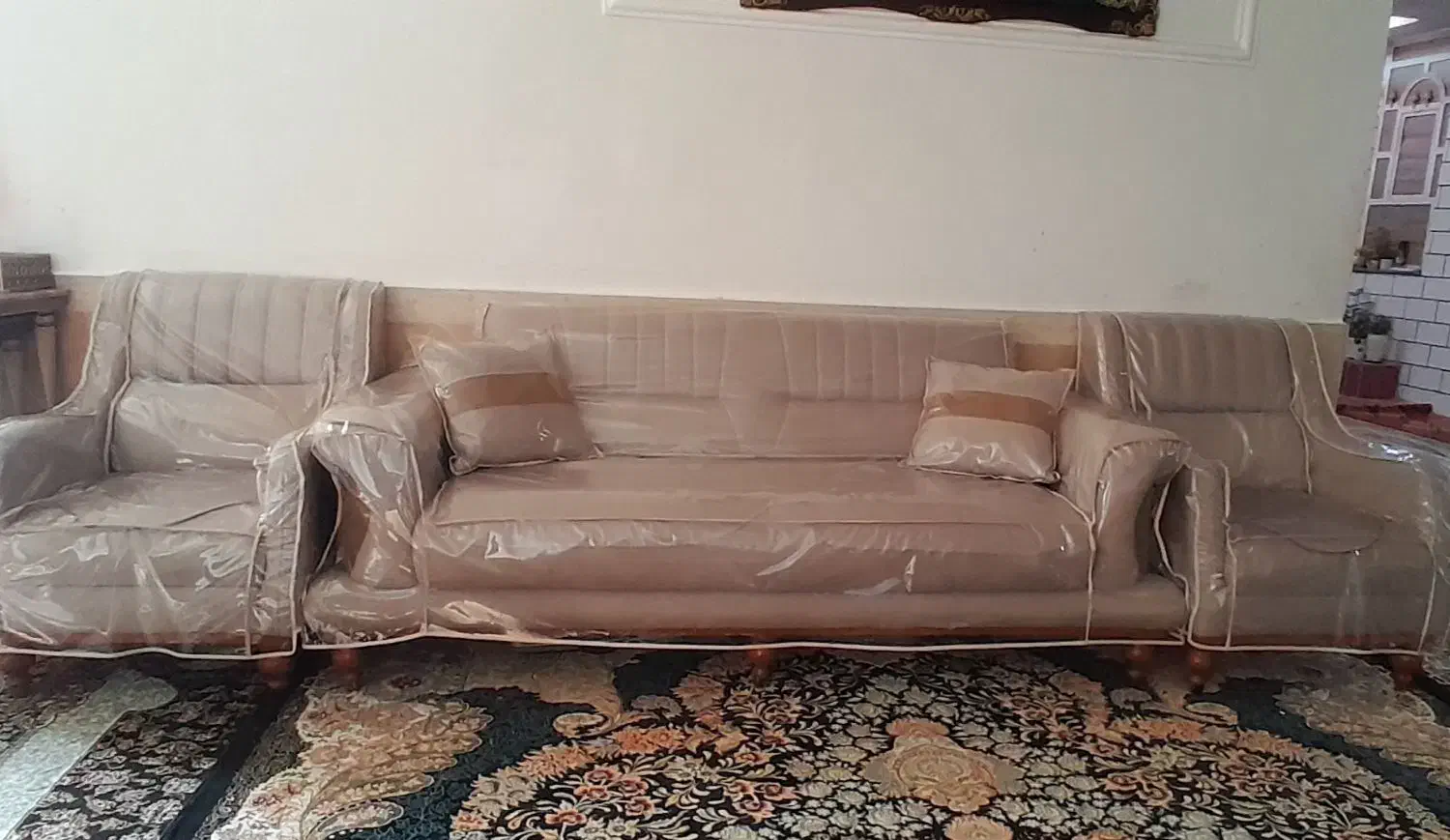 مبل|مبلمان خانگی و میز عسلی|ایذه, |دیوار