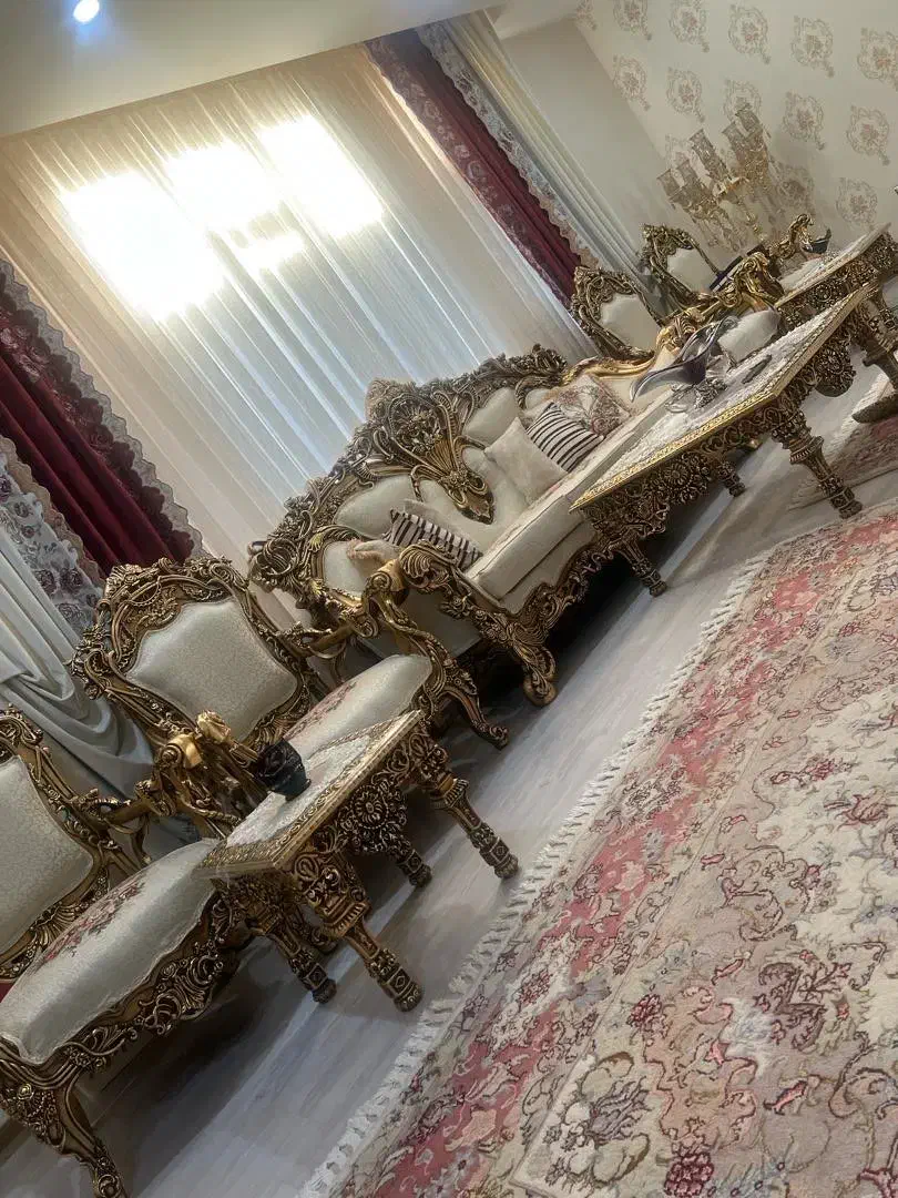 مبلمان سلطنتی|مبلمان خانگی و میز عسلی|اندیشه, اندیشه فاز ۳|دیوار