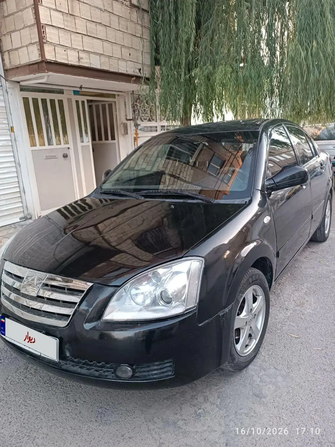 MVM530|خودرو سواری و وانت|چهارباغ, |دیوار