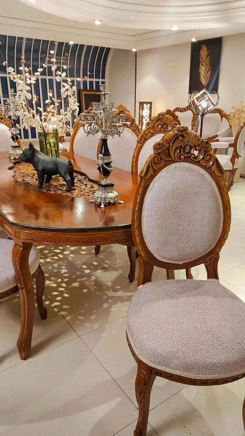 مبلمان و ناهارخوری سلطنتی پر منبت|مبلمان خانگی و میز عسلی|تهران, زعفرانیه|دیوار