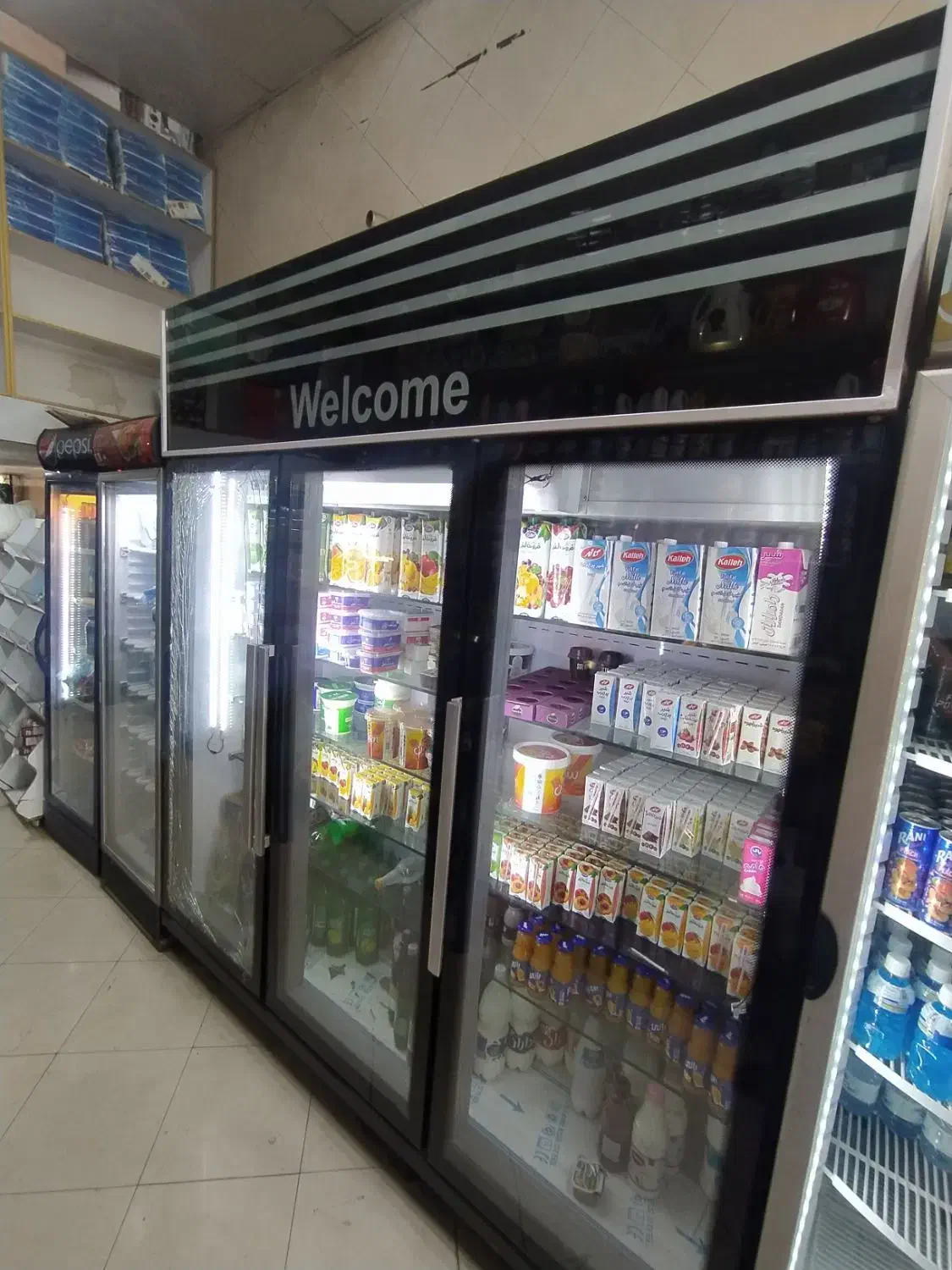 یخچال ایستاده استند سیگار|فروشگاه و مغازه|پردیس, فاز ۱۱|دیوار