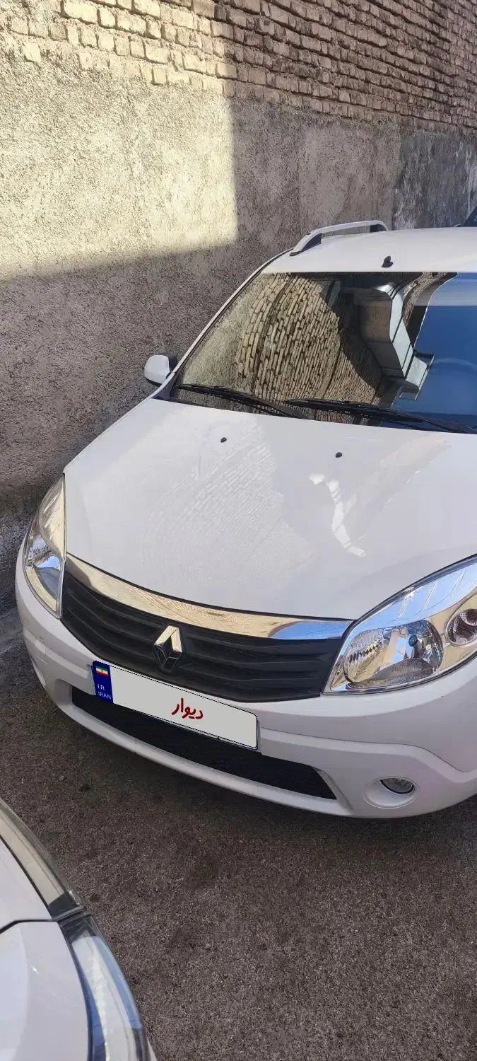 ساندرو ۹۶|خودرو سواری و وانت|شیراز, فخرآباد (دروازه کازرون)|دیوار