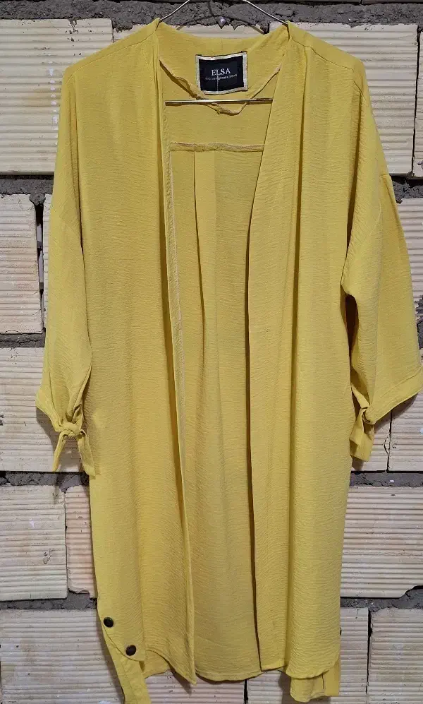 لباس های سالم درحد نوهرکدام فقط ۱۰۰ تومن|لباس|لاهیجان, بوجایه|دیوار