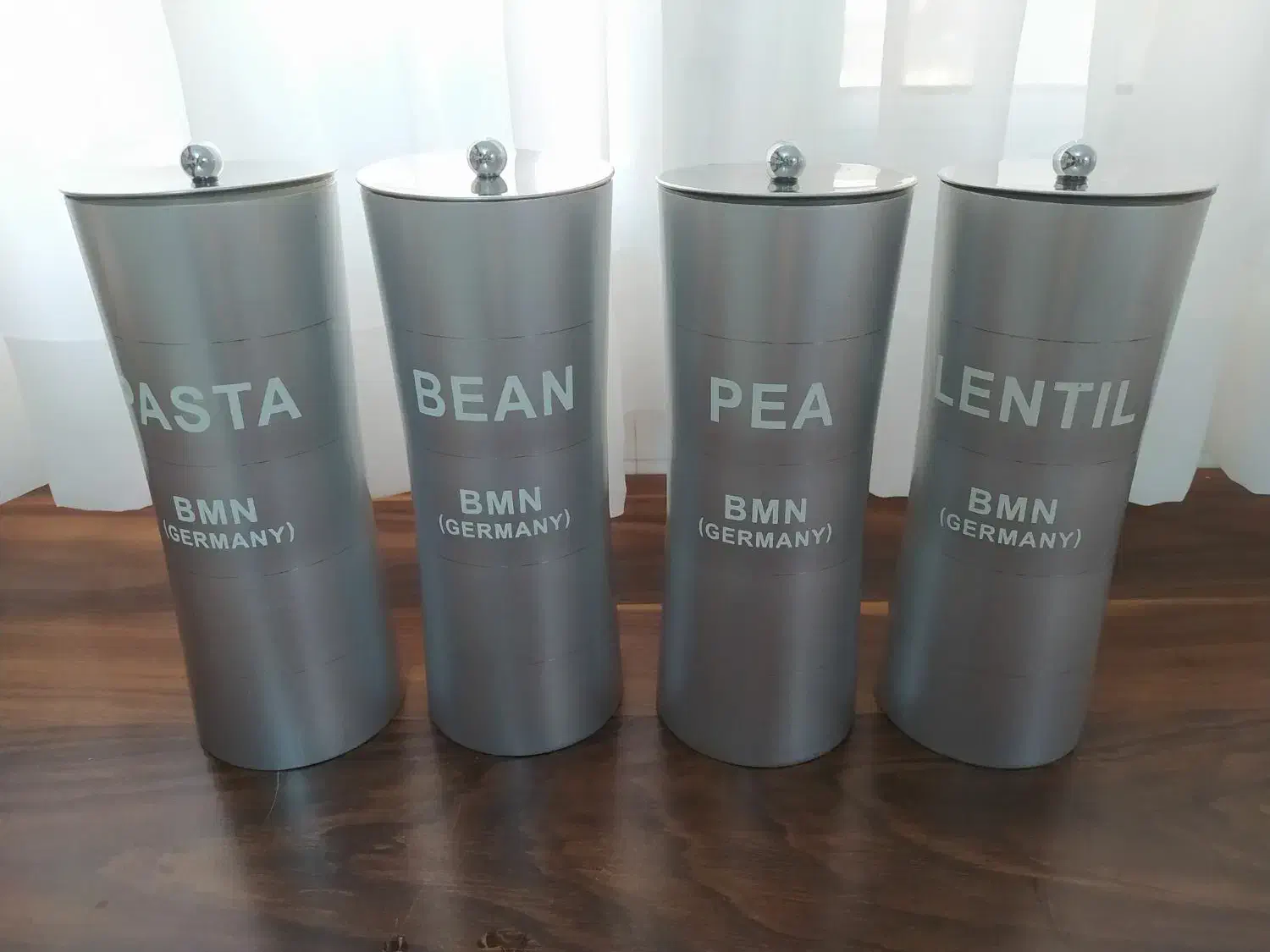 جاحبوباتی|ظروف نگهدارنده، پلاستیکی، یک‌بارمصرف|ری, صفاییه (چشمه علی)|دیوار