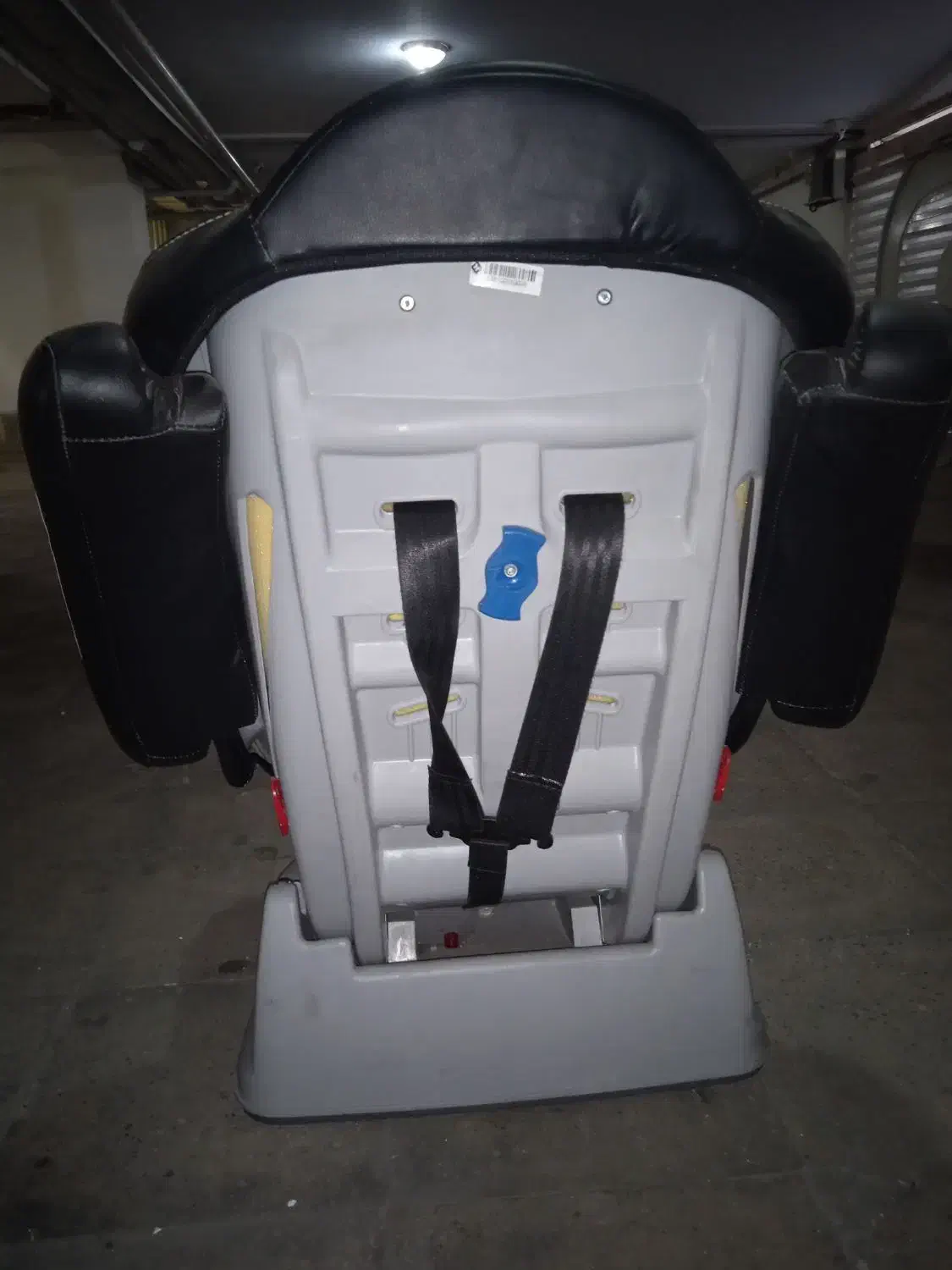 صندلی بچه خودرو صندلی ماشین کودک نوزاد|تخت و صندلی بچه|تهران, گلستان (شهرک راه آهن)|دیوار