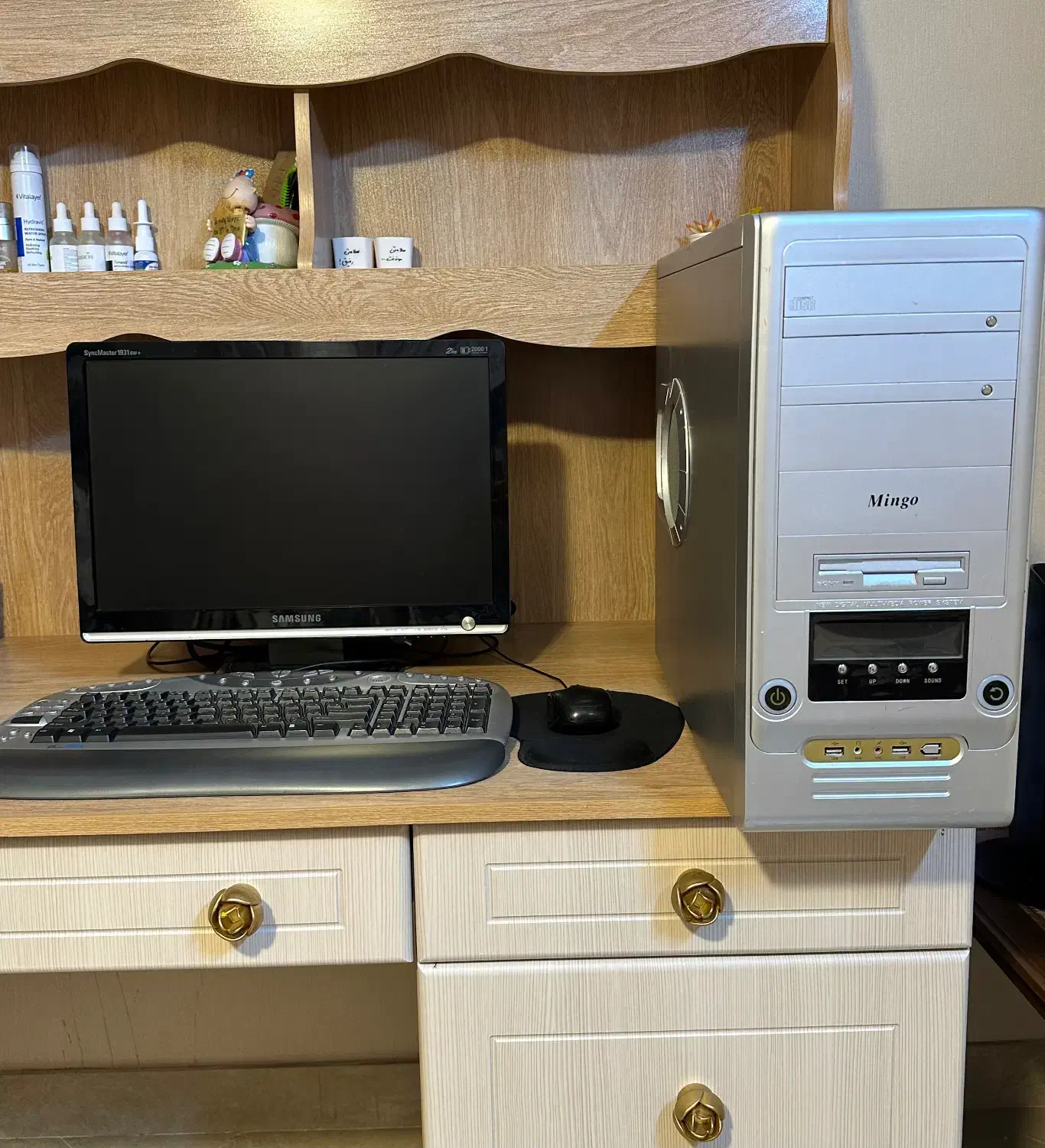 کامپیوتر|رایانه رومیزی|اراک, |دیوار