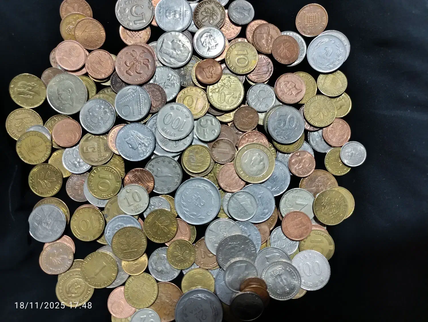 200 عدد سکه کلکسیونی خارجی|کلکسیون سکه، تمبر، اسکناس|کرمان, |دیوار