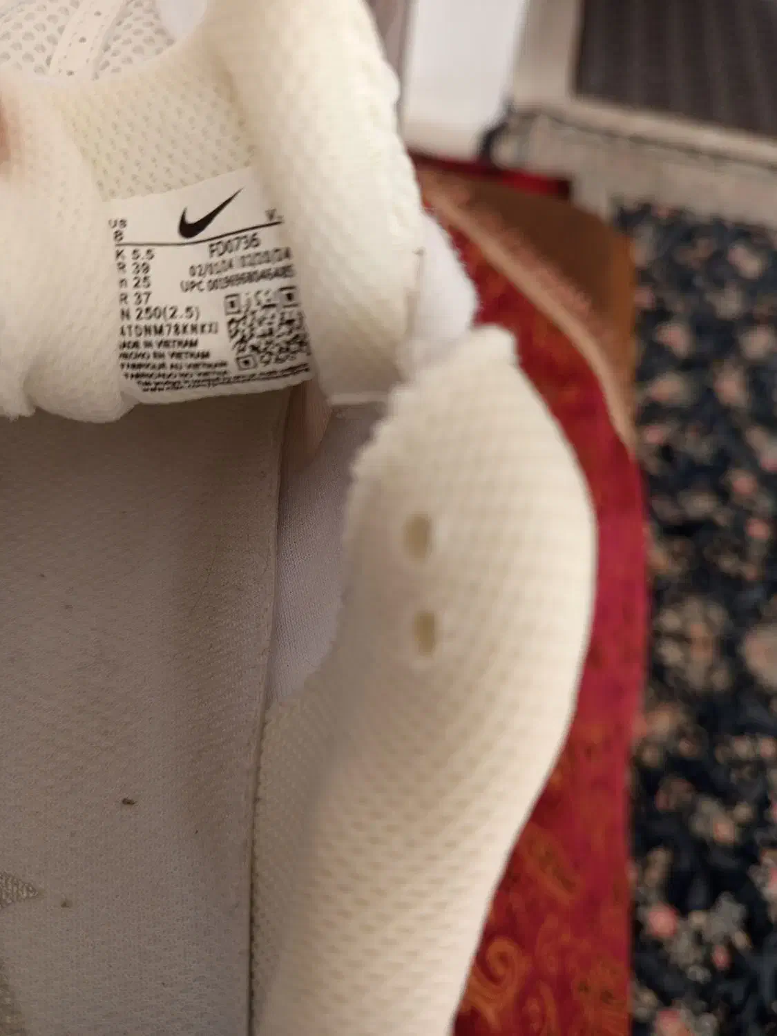 کفش اسپورت|کیف، کفش، کمربند|شاهینشهر, نبوت|دیوار