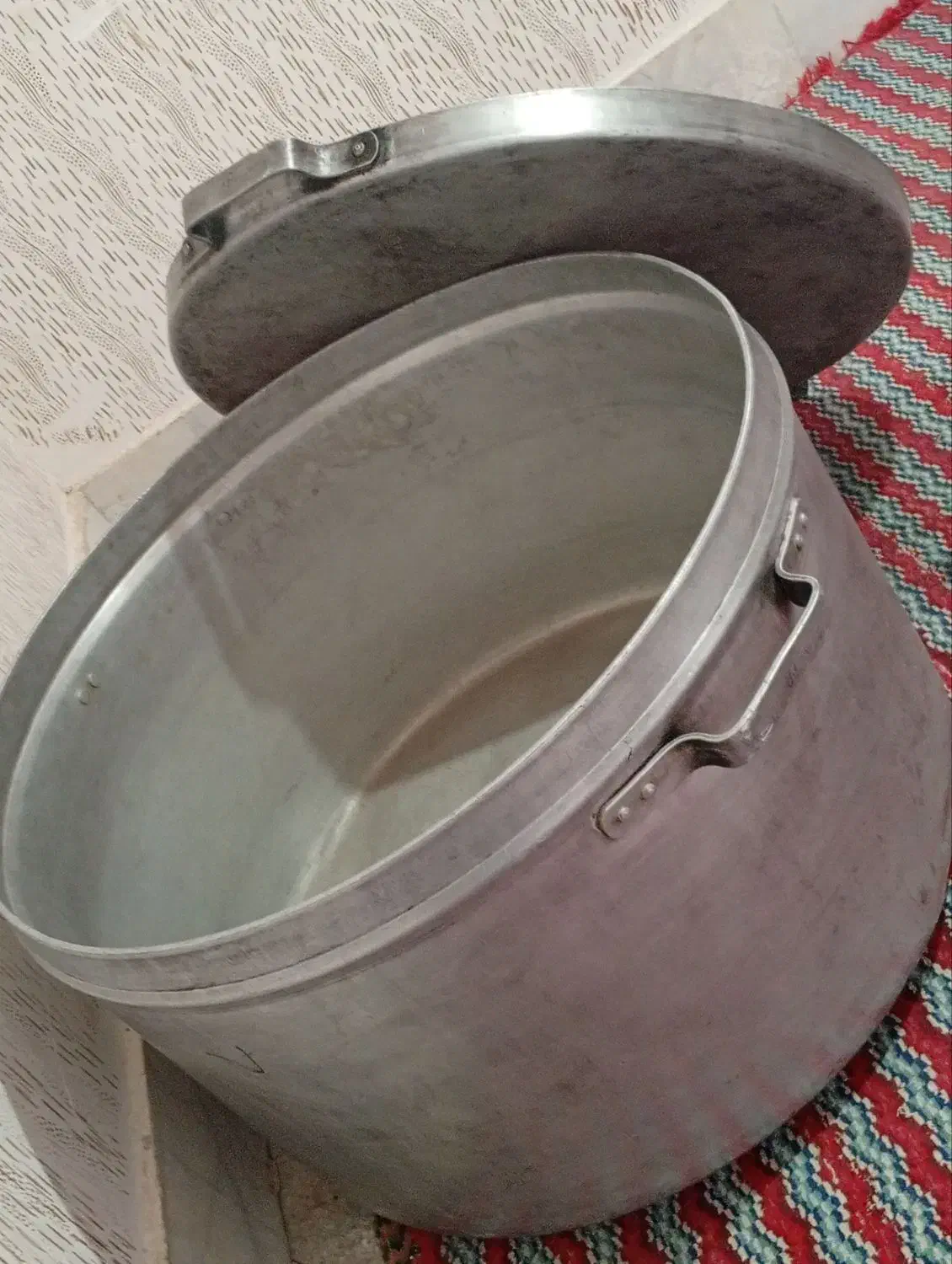 دیگ آشپز خانه|ظروف پخت‌وپز|زابل, |دیوار