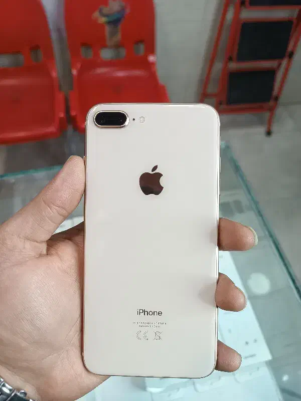 آیفون iPhone 8plus|موبایل|شیراز, زرهی|دیوار