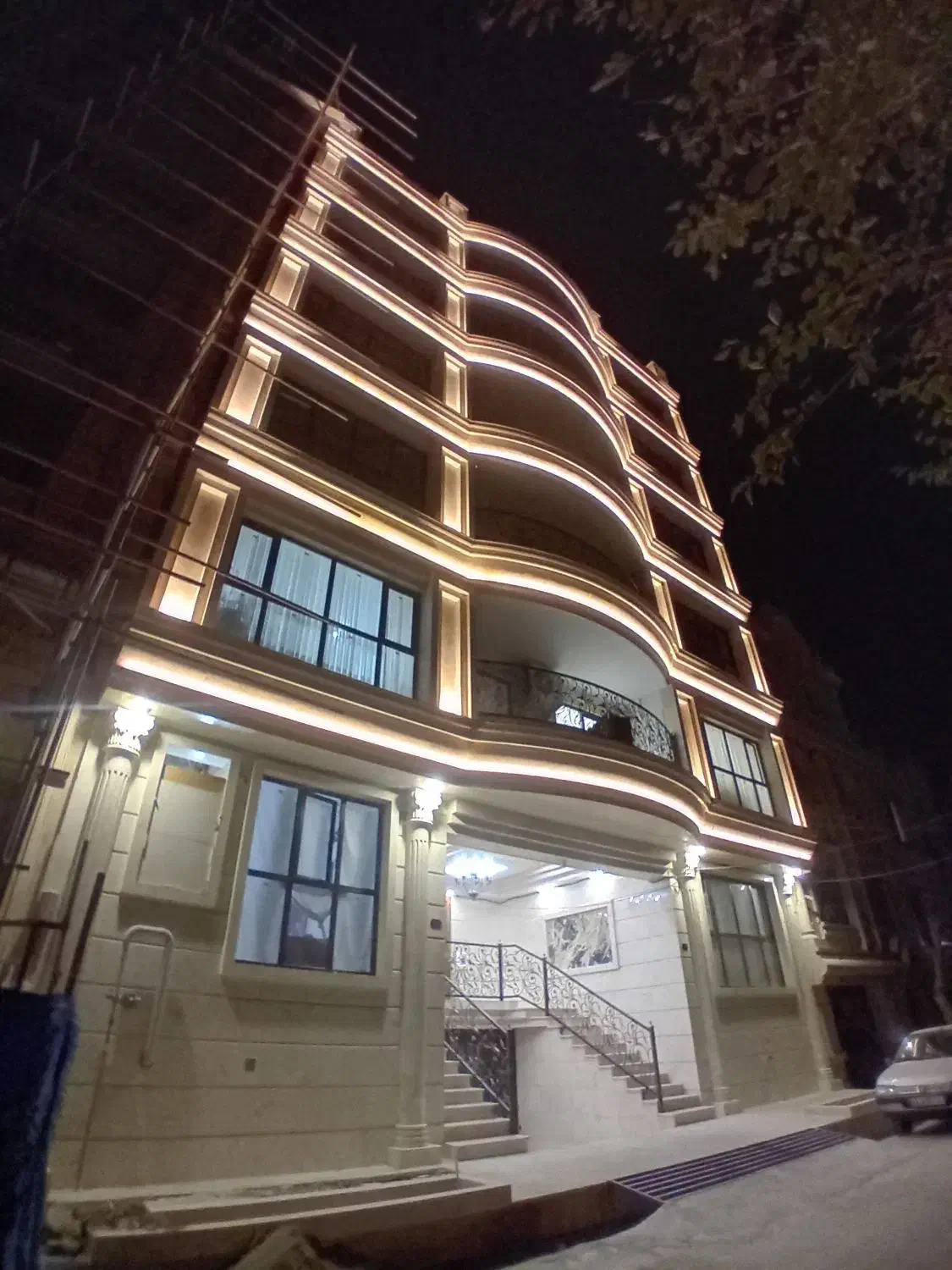 برقکار حرفه ای ساختمان.سریع ، تمیز ، قیمت مناسب|خدمات پیشه و مهارت|اسلامشهر, باغ فیض|دیوار