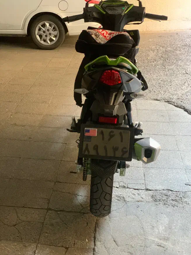 لاکی ۱۸۵|موتورسیکلت|تهران, باشگاه نفت|دیوار