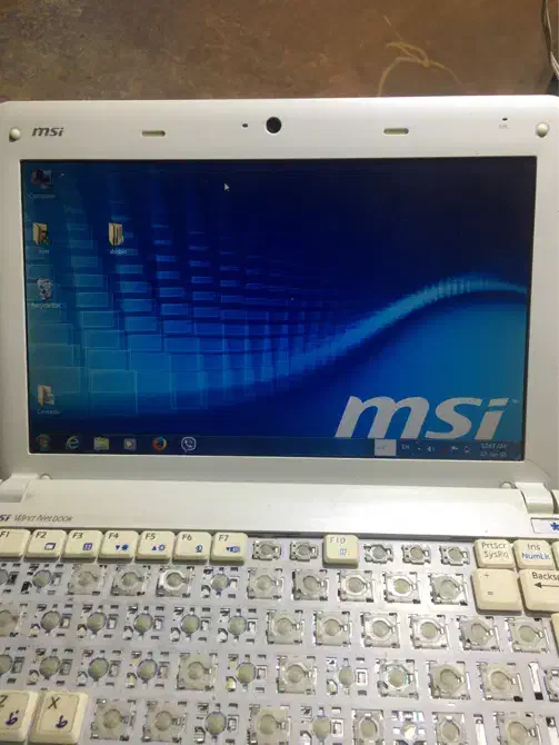 لبتابmsi|رایانه همراه|پرند, فاز ۳|دیوار