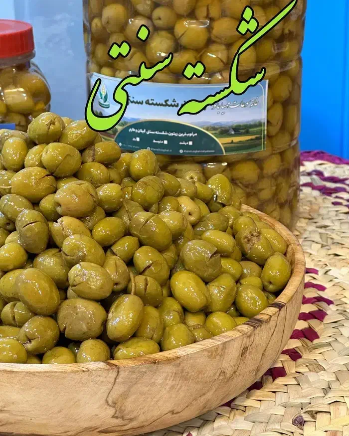 زیتون|خوردنی و آشامیدنی|اقبالیه, |دیوار