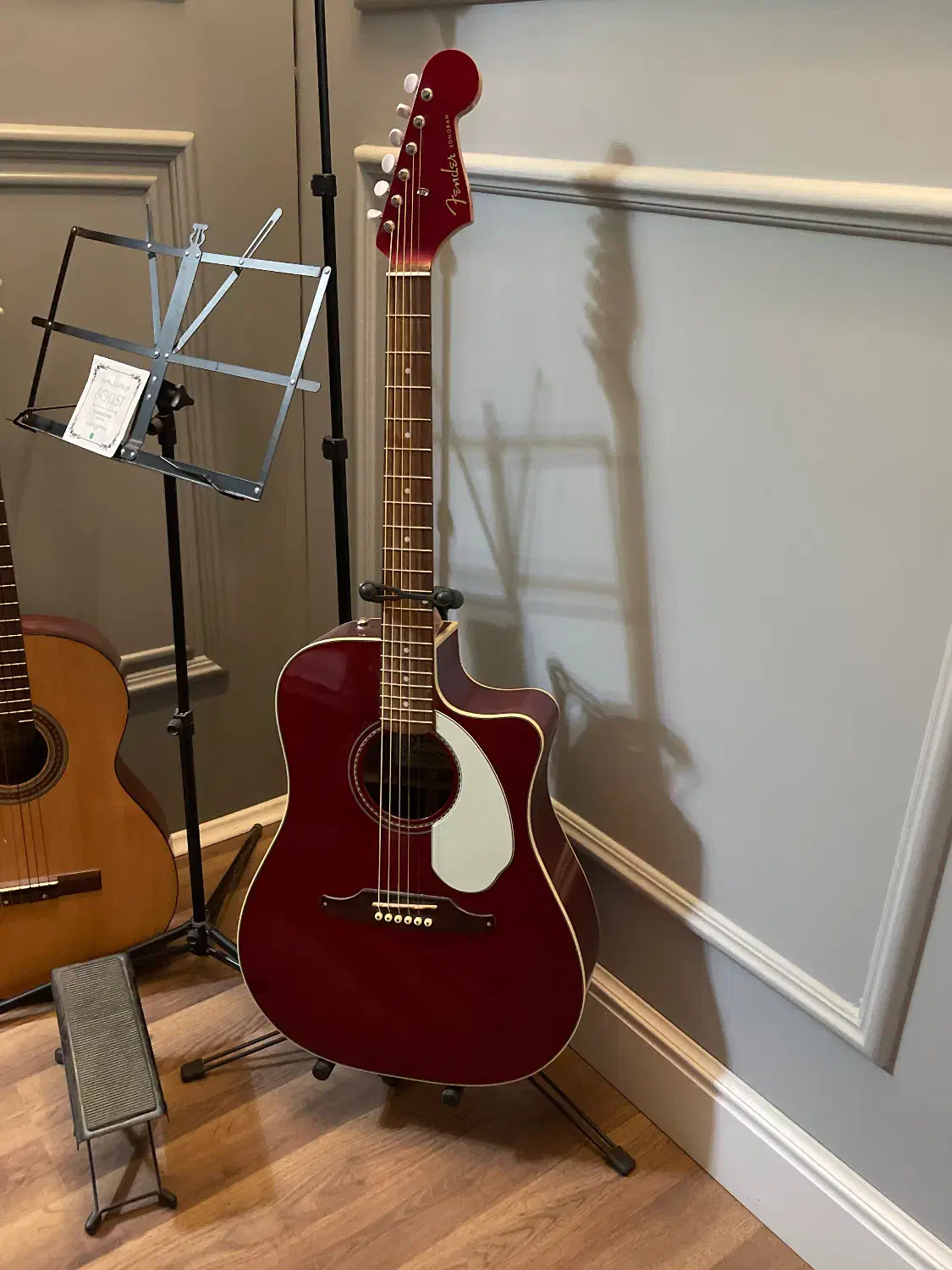 گیتار آکوستیک فندر سفارشی|گیتار، بیس، امپلیفایر|شاهینشهر, پاسداران|دیوار