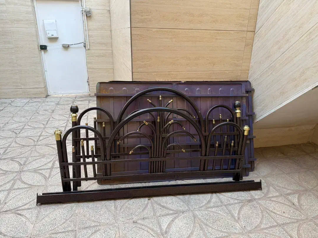 تخت فرفورژه دو نفره و تشک طبی دو نفره|تخت و سرویس خواب|کرمان, |دیوار