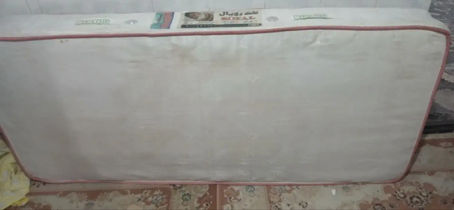 تشک رویال|تشک تختخواب|رباط‌کریم, رباط‌کریم|دیوار