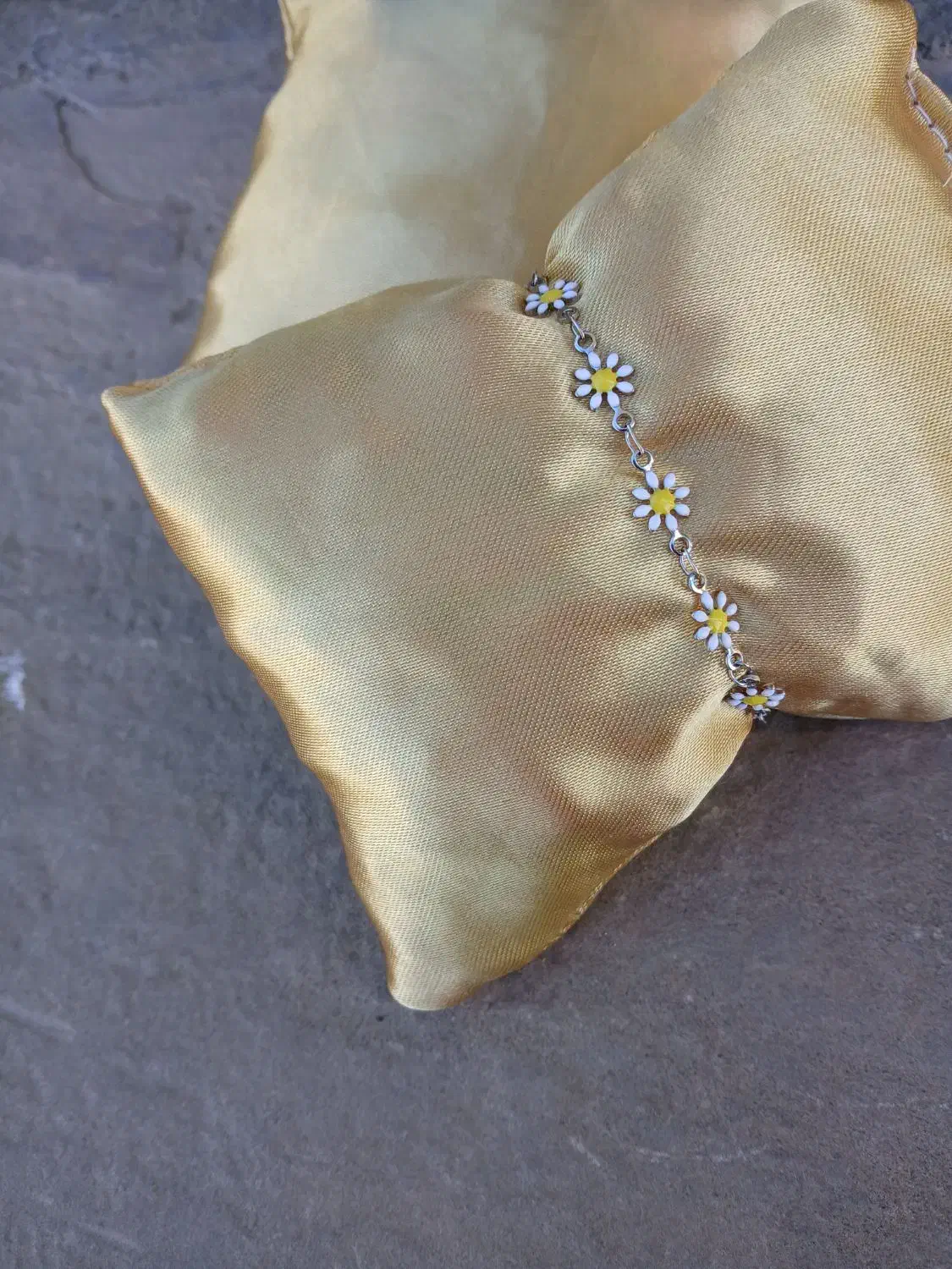 اکسسوری ..|زیورآلات و اکسسوری|حسین آباد, |دیوار