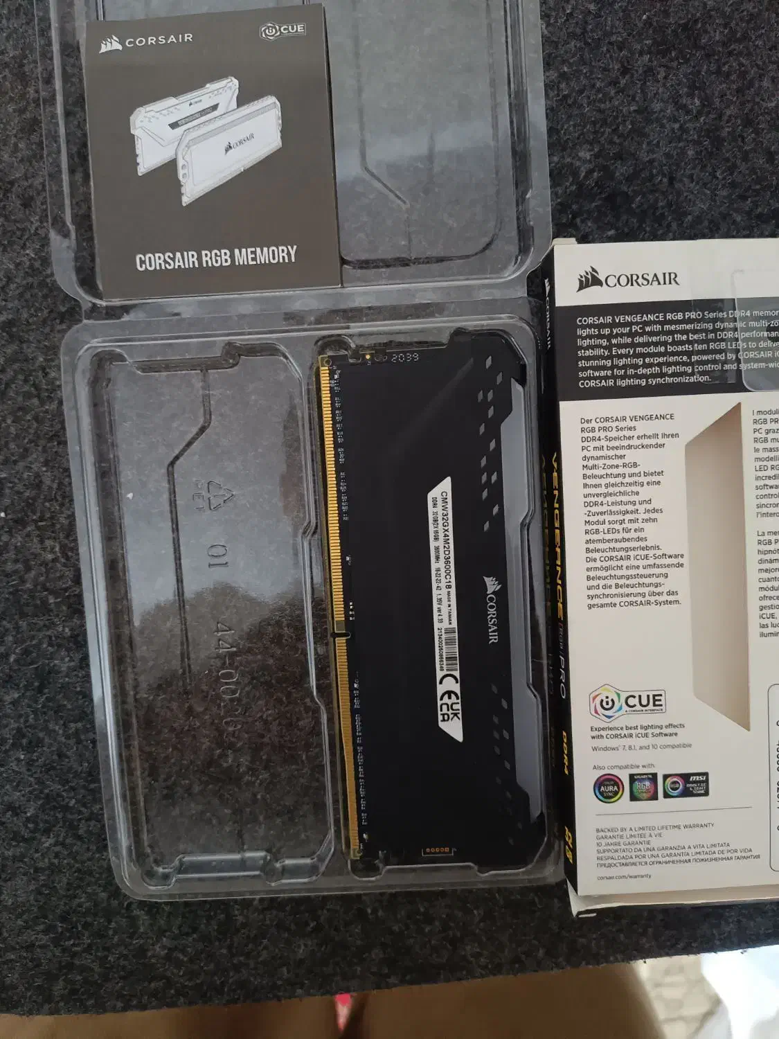 RAM DDR4 CORSAIR VENGEANCE RGB PRO 3600 CL 18 16*1|قطعات و لوازم جانبی رایانه|رباط‌کریم, رباط‌کریم|دیوار