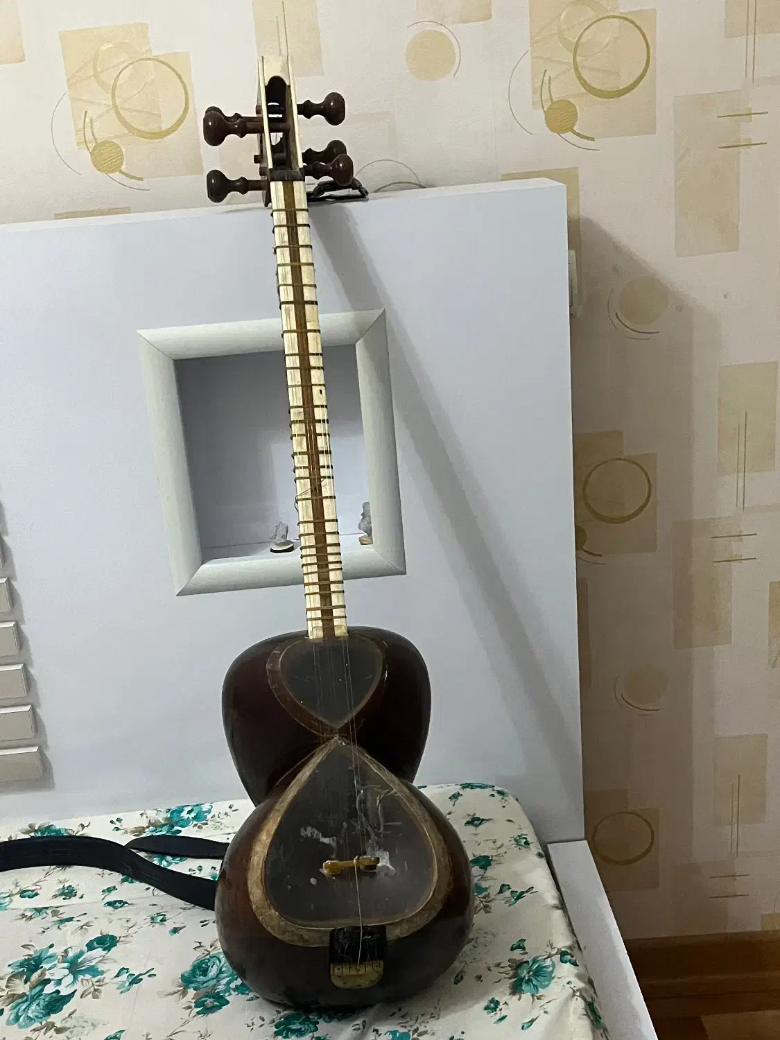 فروش تار ایرانی|سازهای سنتی|تبریز, |دیوار