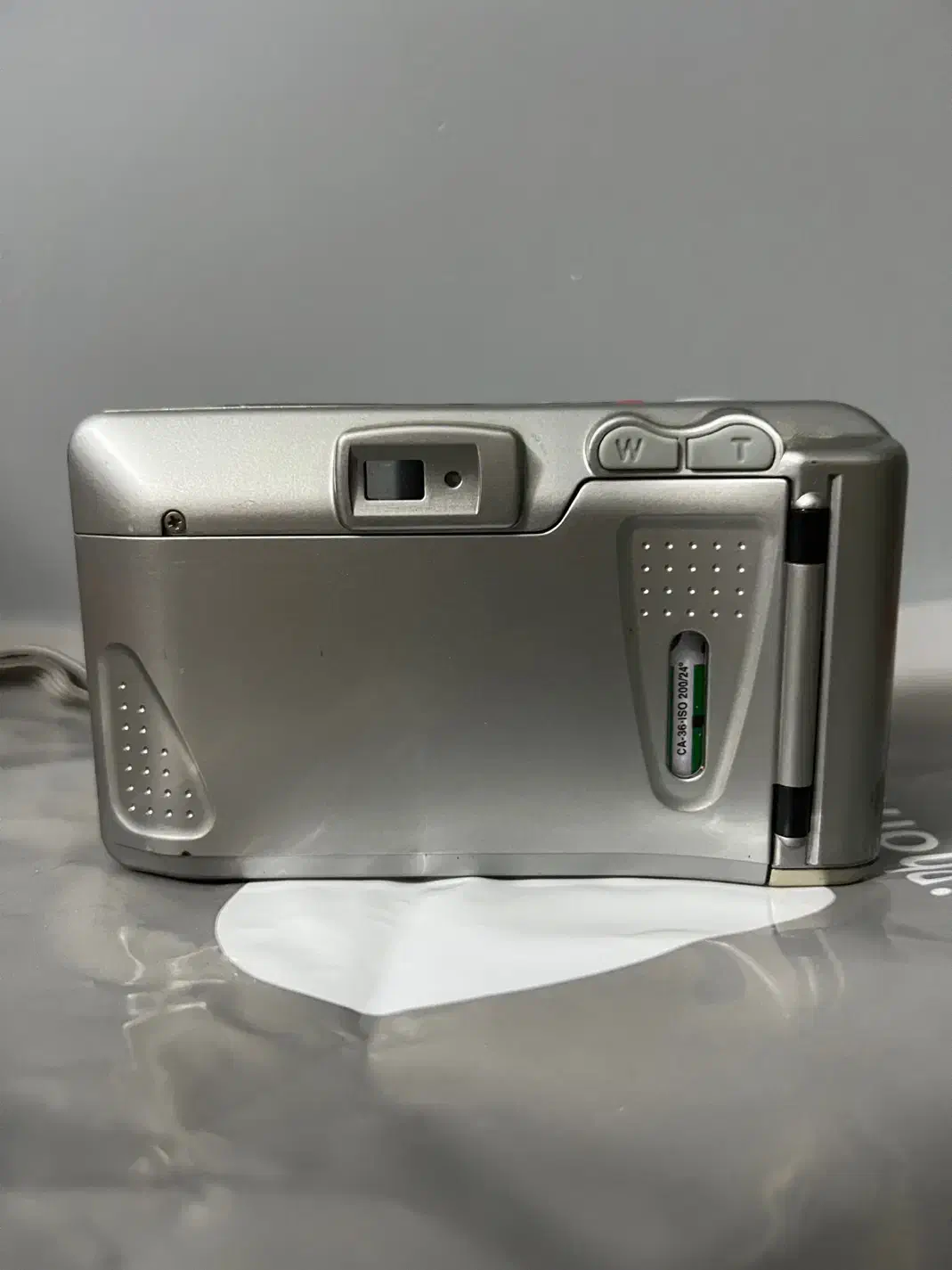 سه عدد دوربین قدیمی دوربین عکاسی و فیلمبرداری|دوربین عکاسی و فیلم‌برداری|مشهد, شهید مطهری|دیوار