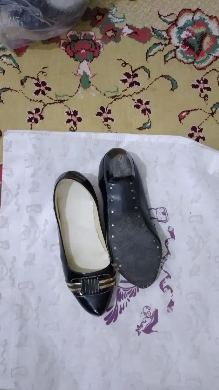 تعدادی کفش زنانه تمیز و سالم شیک|کیف، کفش، کمربند|رامهرمز, |دیوار