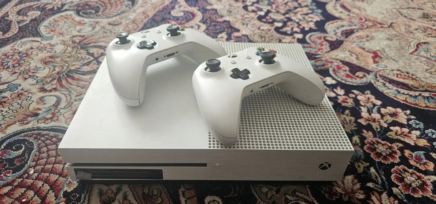 xbox ones|کنسول، بازی ویدئویی و آنلاین|شهریار, یوسف آباد صیرفی|دیوار