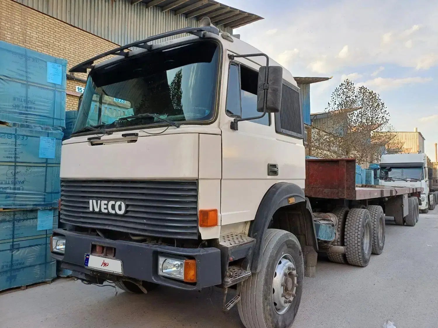 ایویکو ۳۳۰مدل ۷۱|خودرو سنگین|قزوین, |دیوار