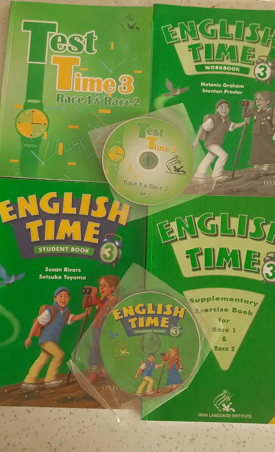 کتاب زبان English|کتاب و مجله آموزشی|شیراز, شهرک ولیعصر|دیوار