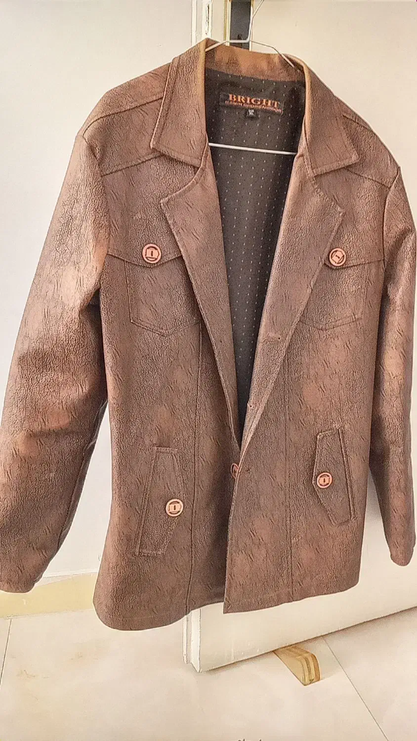 کاپشن چرم|لباس|پردیس, فاز ۲|دیوار