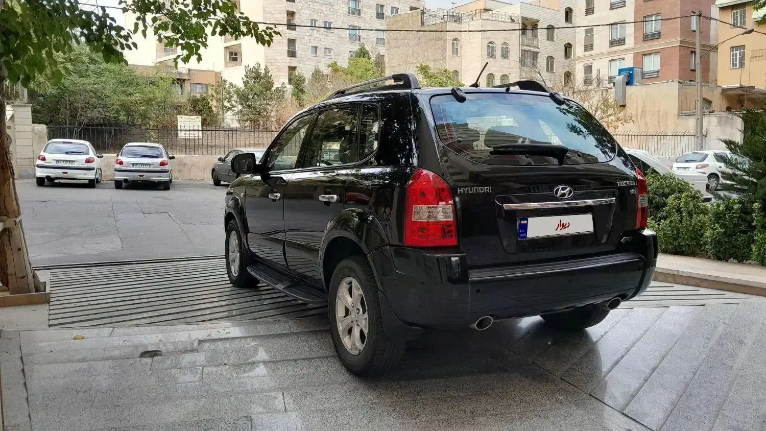 توسان۲۰۱۰بدون رنگ سلام|خودرو سواری و وانت|تهران, شمسآباد|دیوار