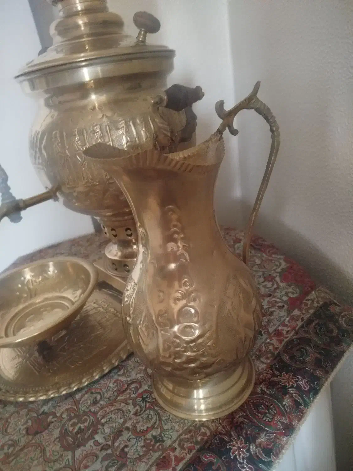 اسباب سماور برنجی ۴لیتری و ذغالی|سماور، چایساز، قهوهساز|شاهینشهر, خانه کارگر|دیوار