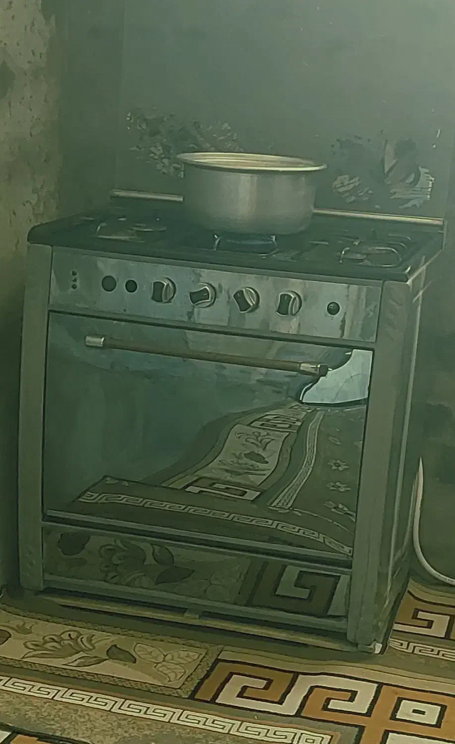 اجاقگاز طرح فر تمیز و سالم به فروش میرسد|اجاق گاز و لوازم برقی پختوپز|صحنه, |دیوار