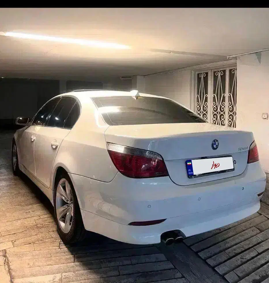 بی ام و ۵۲۵|خودرو سواری و وانت|تهران, چیذر|دیوار