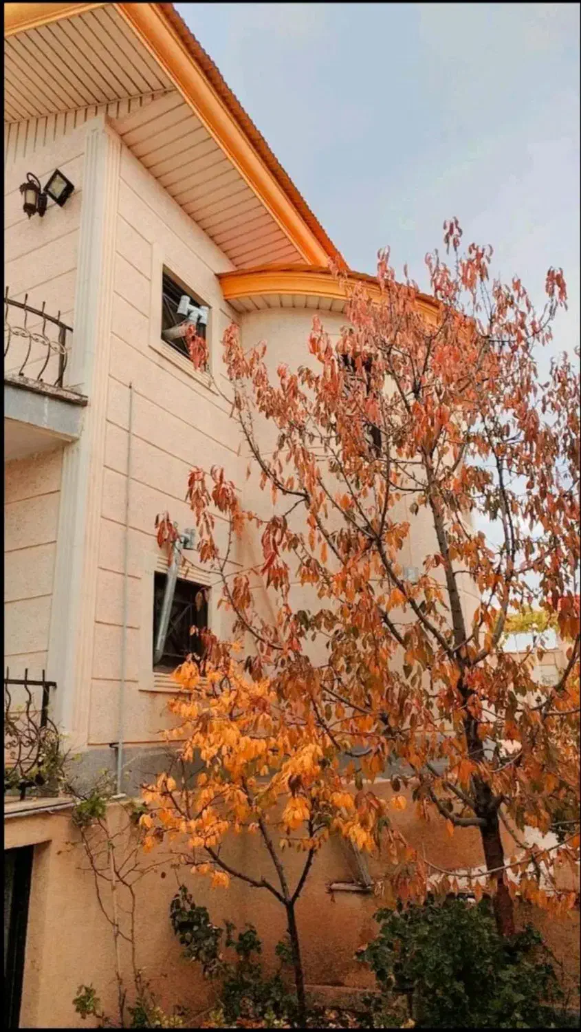 ویلا.335متر.190منر بنا .مهرآباد رودهن|فروش خانه و ویلا|رودهن, |دیوار